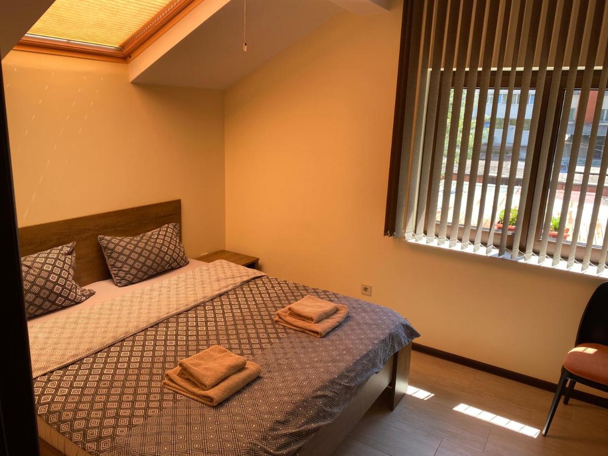 Отель Sofia Family House - Free Parking Экстерьер фото