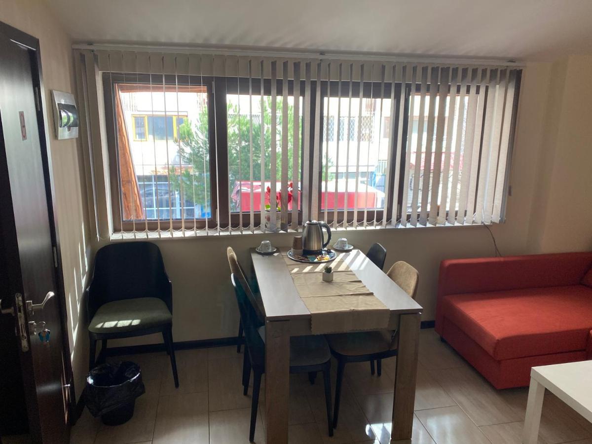 Отель Sofia Family House - Free Parking Экстерьер фото