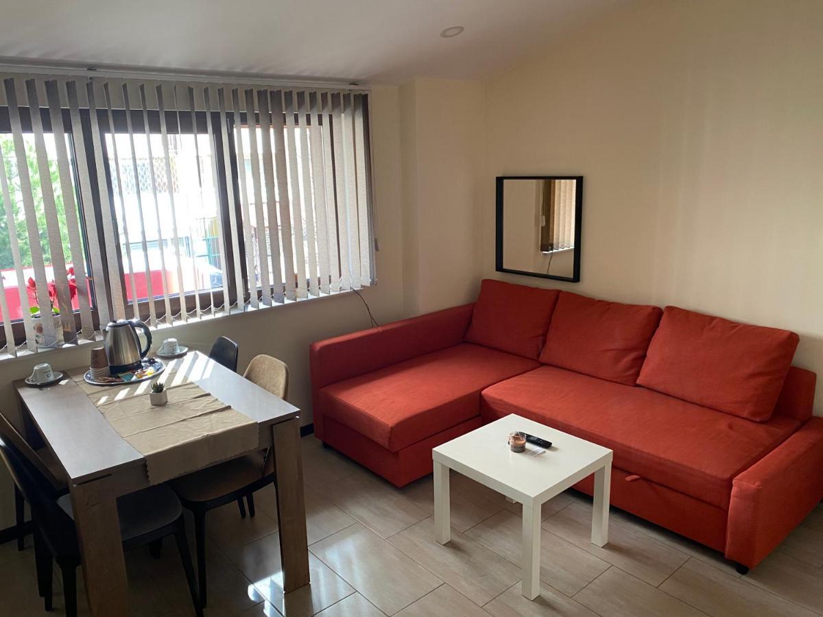 Отель Sofia Family House - Free Parking Экстерьер фото