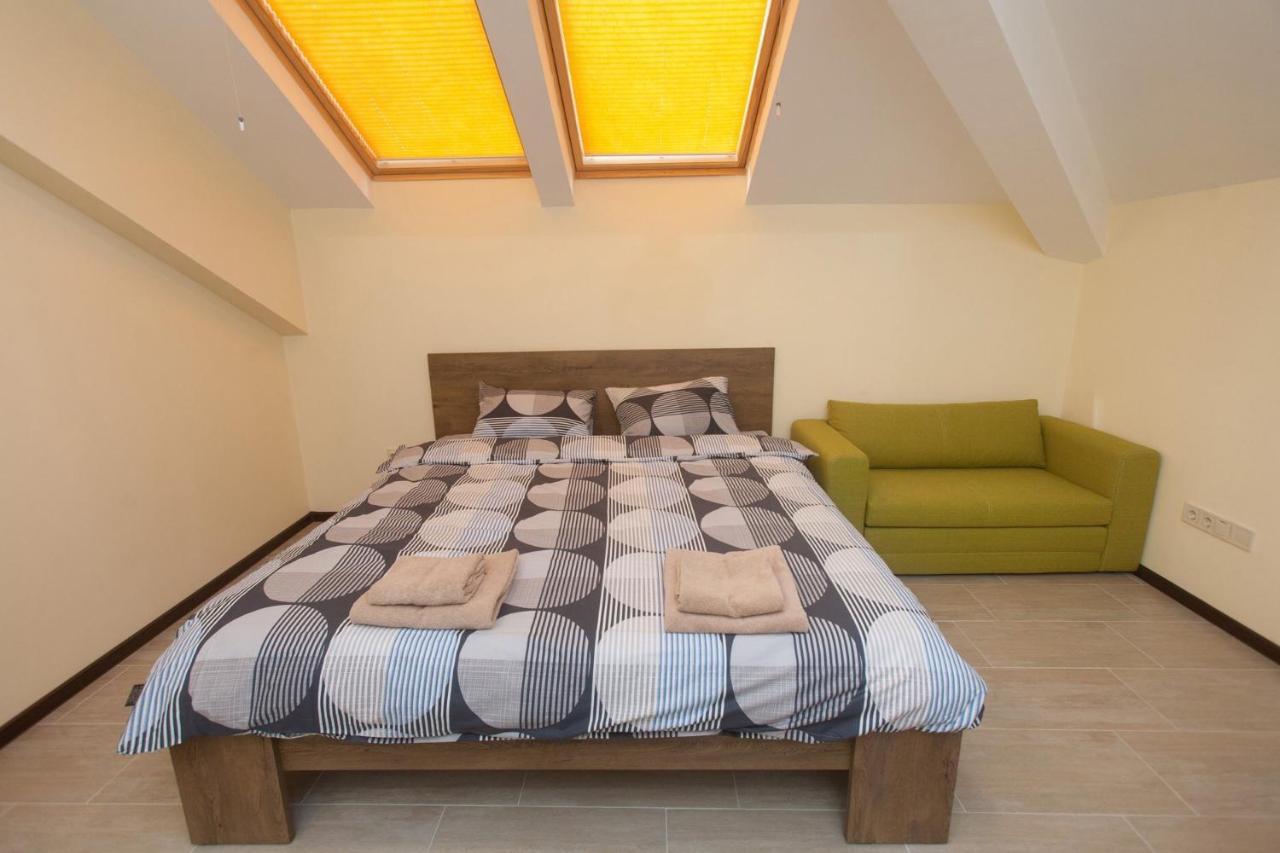 Отель Sofia Family House - Free Parking Экстерьер фото