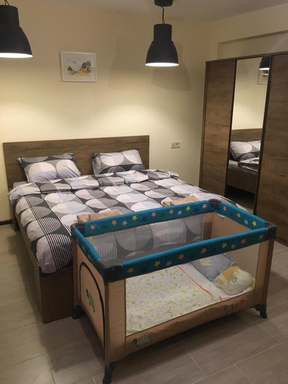 Отель Sofia Family House - Free Parking Экстерьер фото