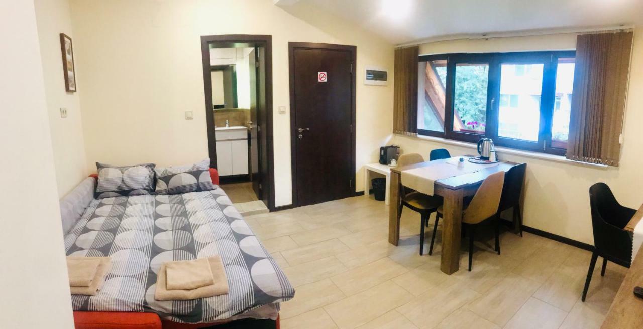 Отель Sofia Family House - Free Parking Экстерьер фото
